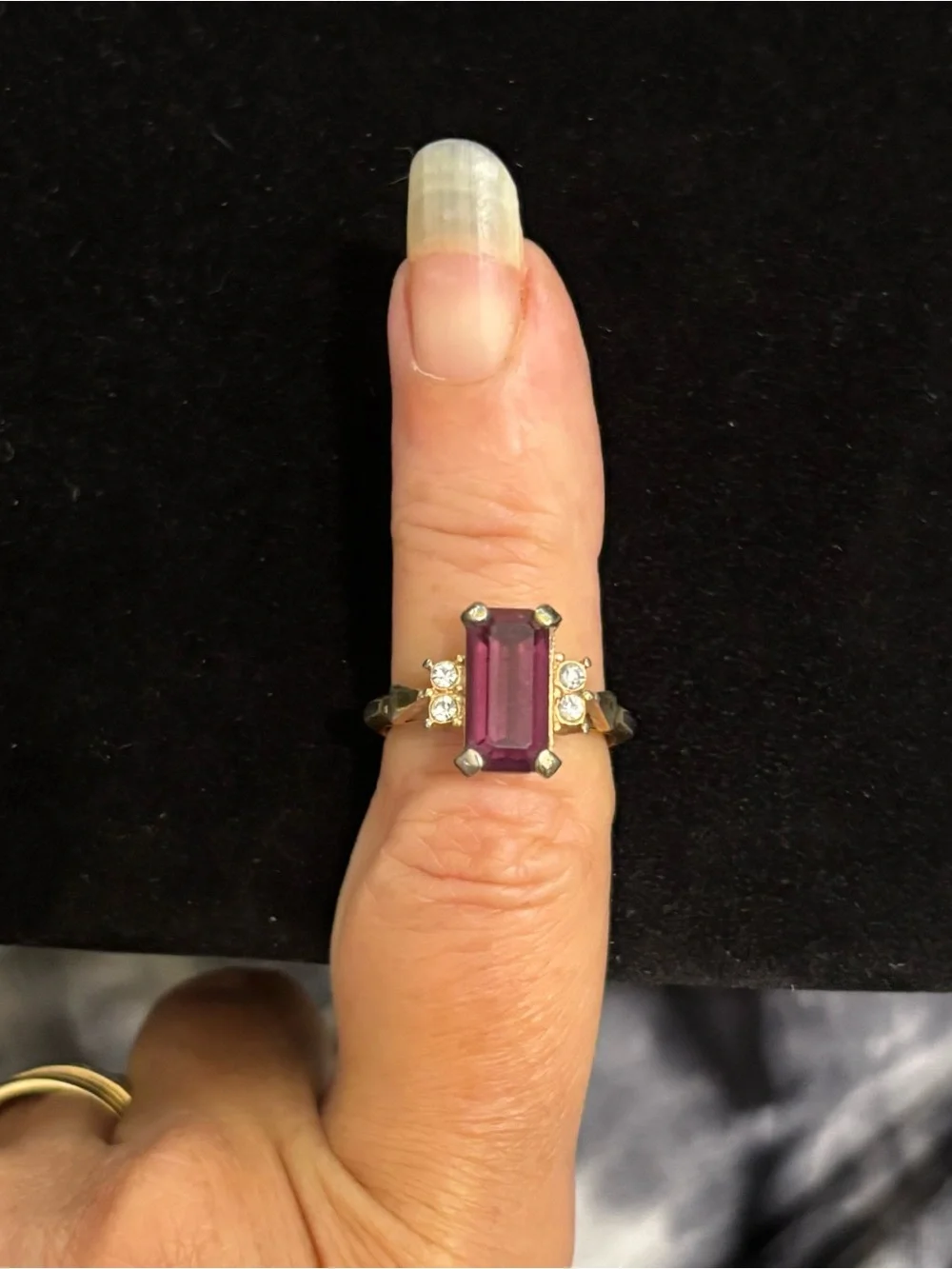 Vintage Avon “Plaza IV” Purple Emerald-Cut Ring with Sparkling Accents